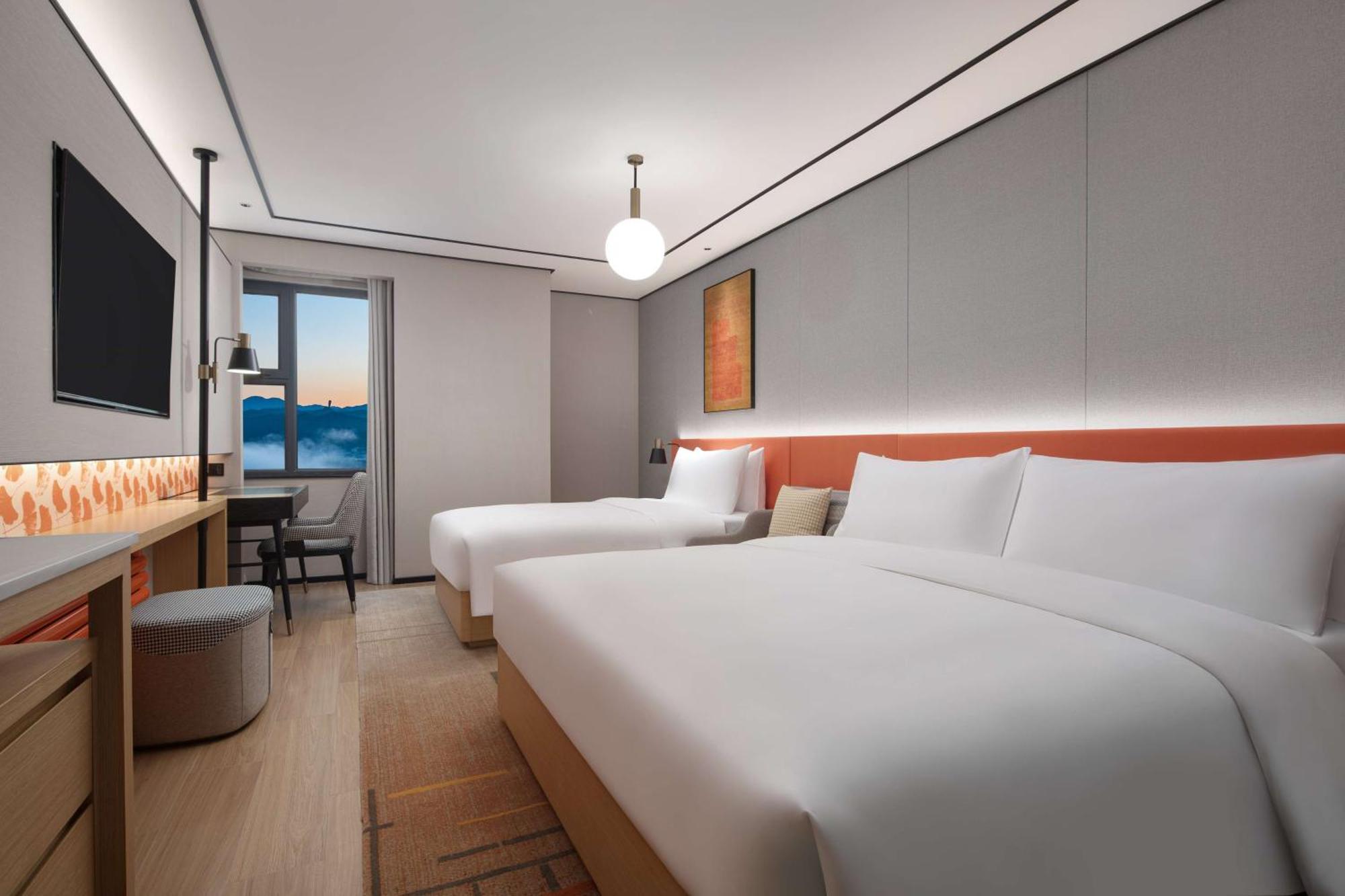 Hilton Garden Inn Chengde Mountain Resort Exterior photo